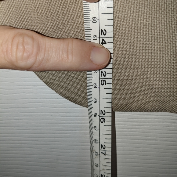 Talbots Wool Blazer Light tan with Gold Buttons Fully lined Size 10 Petite - Picture 16 of 16